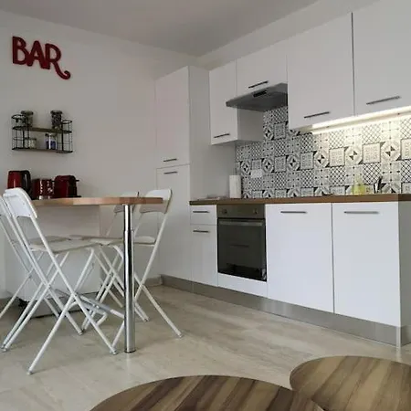 Appartement T1 Bis Renove Beau Coin Nuit, Belle Terrasse Ideal Festival *